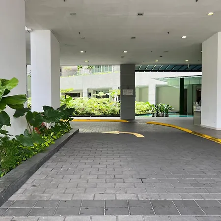 Spritz Empire Regalia Suites & Residence Kuala Lumpur Exterior photo