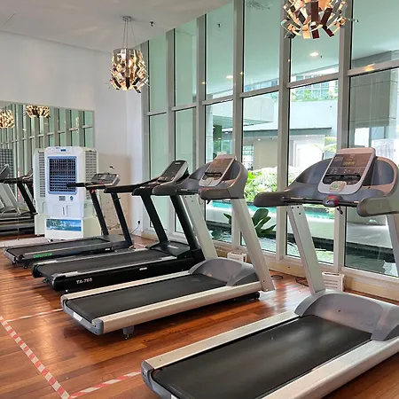 Spritz Empire Regalia Suites & Residence Kuala Lumpur Exterior photo