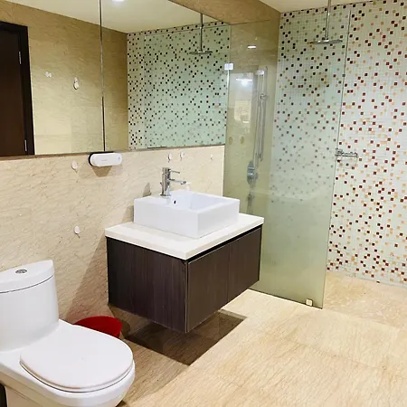 Spritz Empire Regalia Suites & Residence Kuala Lumpur Exterior photo