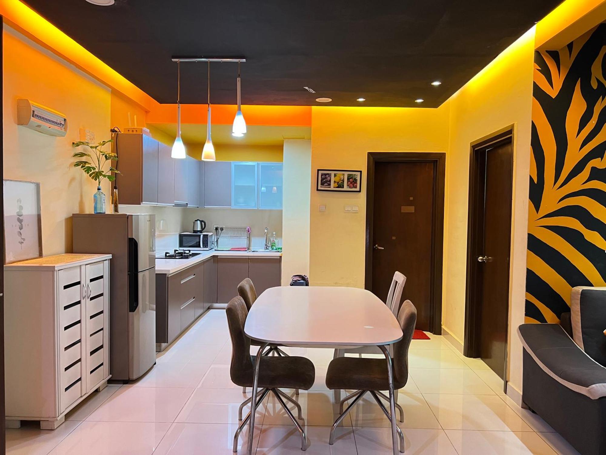 Spritz Empire Regalia & Apartment *